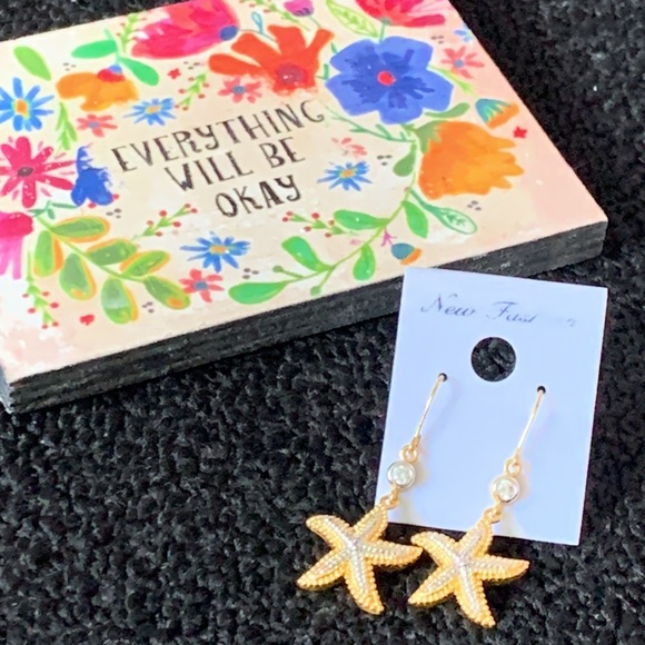 Starfish- Earrings - Picture 7 of 9